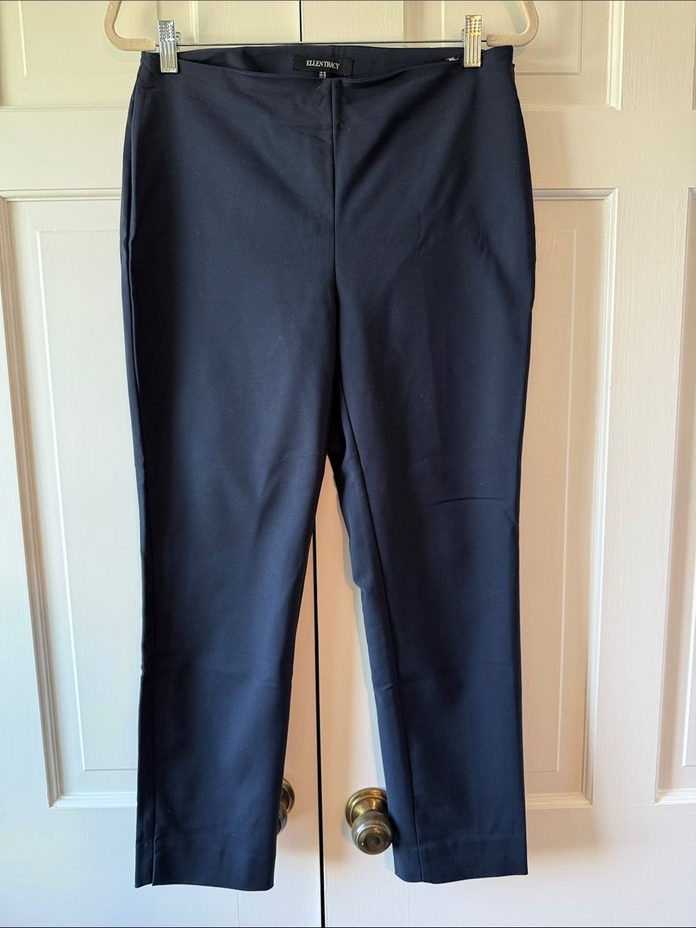 Ellen Tracy Dark Navy Cropped Pants